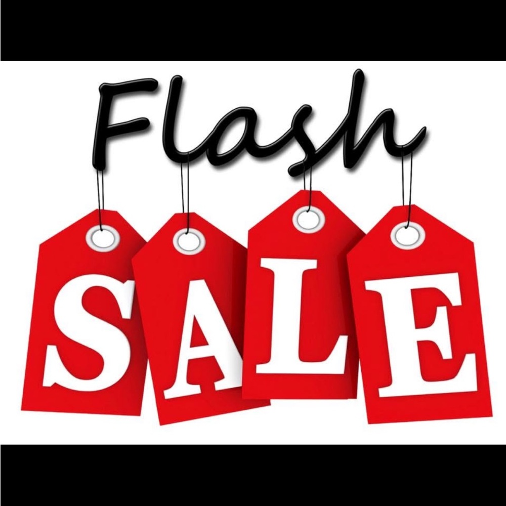 Closet clean out 30% off 1 item send offer Flash Sale